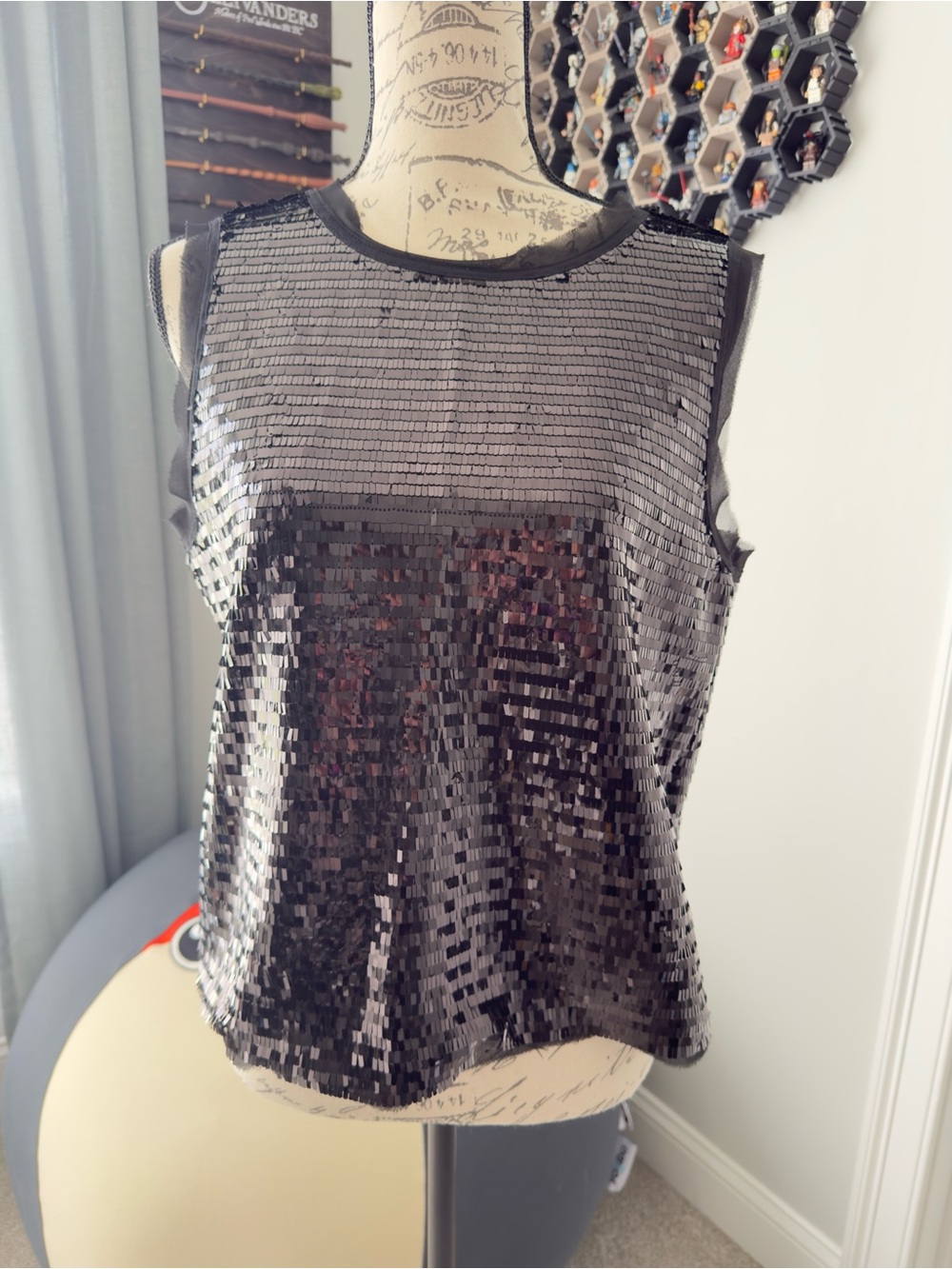 Who What Wear Black Sequin Sleeveless Camisole